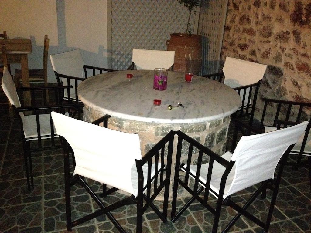 Guesthouse Alexandra Hydra  Esterno foto