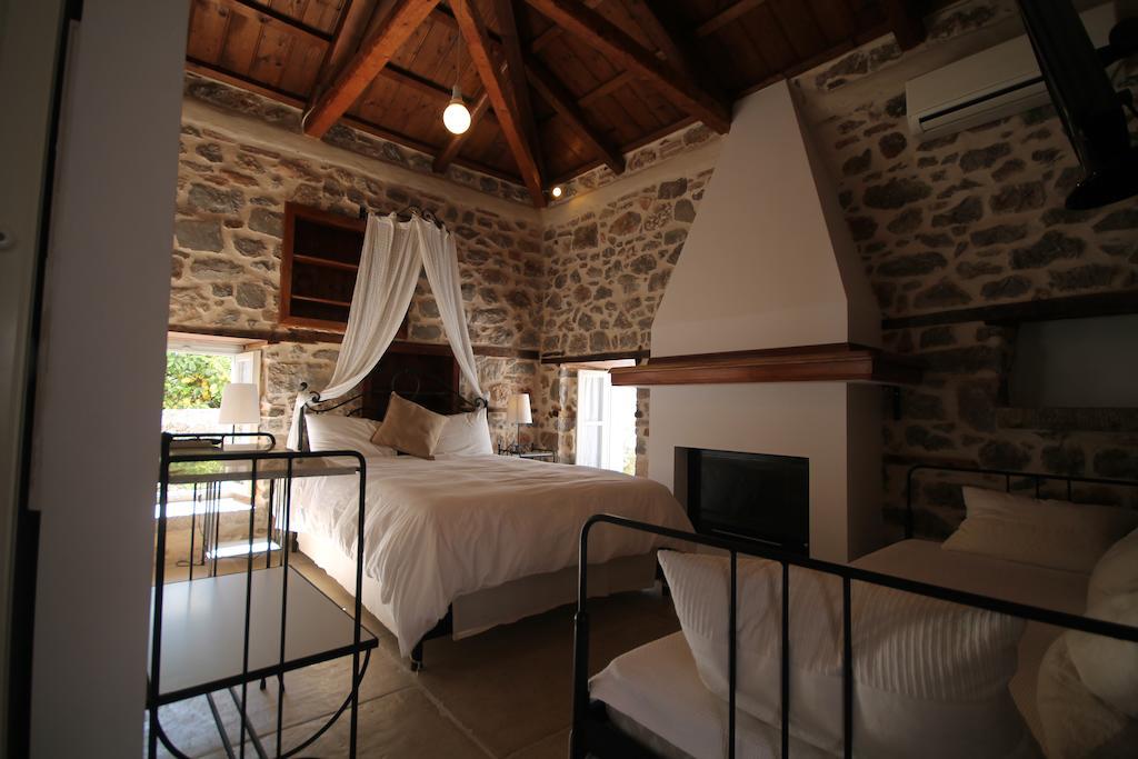 Guesthouse Alexandra Hydra  Esterno foto