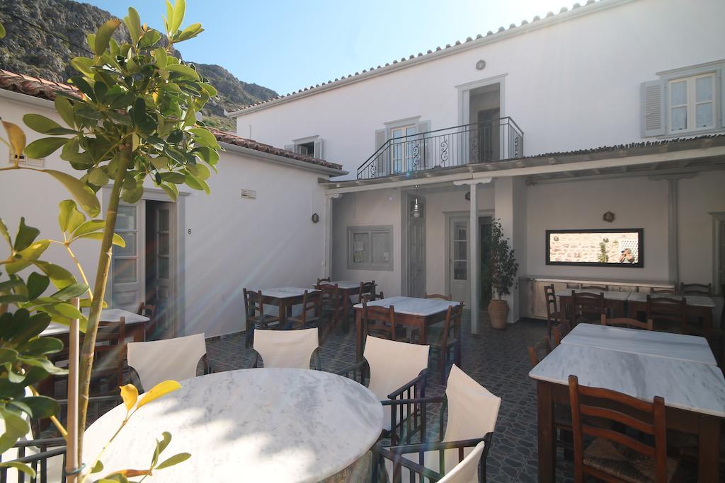 Guesthouse Alexandra Hydra  Esterno foto